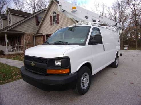 2007 Chevrolet Express Cargo Van RWD 3500 135 - cars & trucks - by... for sale in New Oxford, TX