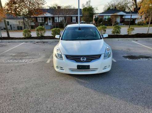 2010 Nissan Altima - cars & trucks - by owner - vehicle automotive... for sale in Columbia, SC