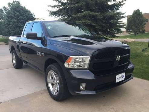 2017 RAM 1500 CREW CAB 5.7L V8 HEMI 4x4 4WD Truck LOW MILES 371mo_0dn for sale in Frederick, CO