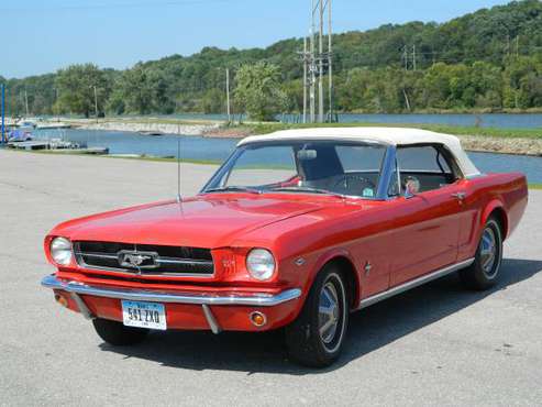 1965 FORD MUSTANG CONVERTIBLE for sale in Cedar Rapids, IA