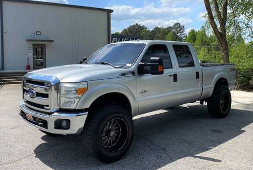 2016 Ford F250 XLT Crew Cab 4x4 Diesel Lifted & Deleted - cars & for sale in Columbia, SC