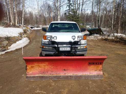 2001 Chevy 2500 4x4 With Plow for sale in Palmer, AK