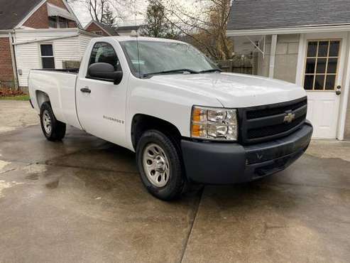 2007 Chevy Silverado 1500 - cars & trucks - by owner - vehicle... for sale in Louisville, KY