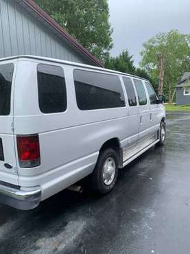 Ford E-350 15 passenger van for sale in KERNERSVILLE, NC