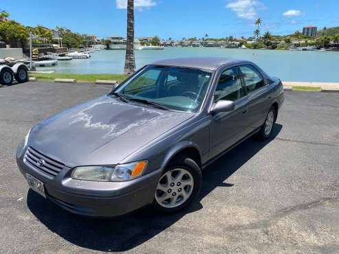 98 Toyota Camry xle v6, Well Kept , Cold A/C, Legal, Must See - cars & for sale in hawaii, HI