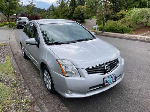 2012 Nissan Sentra 2 0, 52K miles, Clean title, CARFAX, one owner for sale in Portland, OR