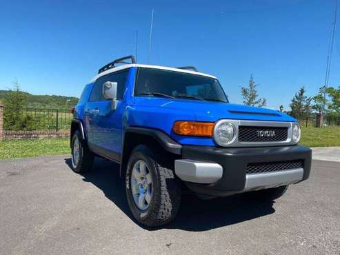 2008 TOYOTA FJ CRUISER - - by dealer - vehicle for sale in Sevierville, TN