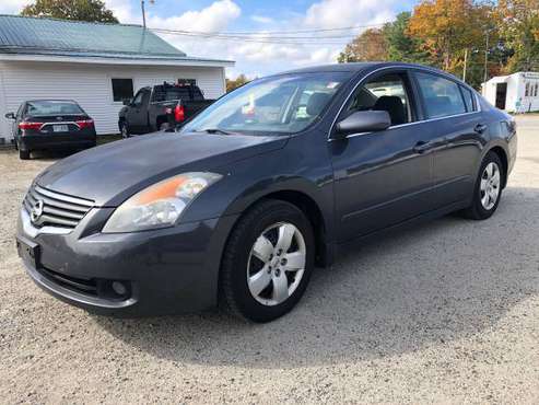 2008 Nissan Altima Runs Drives Excellent Clean Title Cheap Car for sale in Exeter, NH