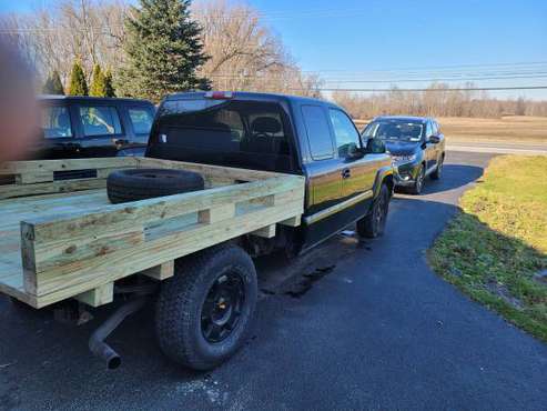 2004 Chevy Silverado Ext Cab 4x4 - cars & trucks - by owner -... for sale in Central Square, NY
