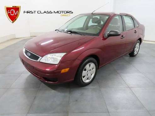 2006 Ford Focus ZX4 - sedan - - by dealer - vehicle for sale in Addison, IL