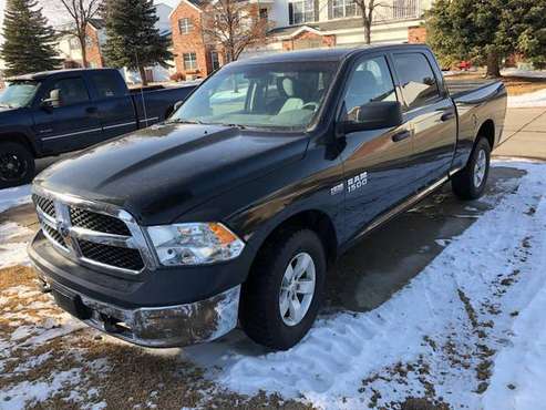 2016 Ram Crewcab 4x4 Hemi 1500 for sale in Grand Forks, ND
