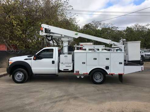 2011 Ford F-550 Reg Cab 6.8L V10 Altech 35ft Bucket Truck... for sale in Arlington, IA