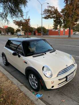 2006 Mini Cooper - cars & trucks - by owner - vehicle automotive sale for sale in Los Angeles, CA
