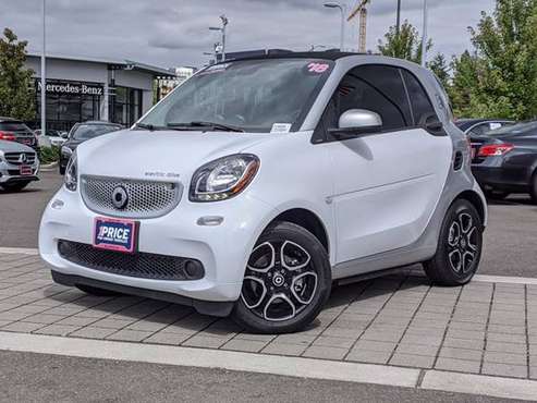 2018 Smart fortwo electric drive passion SKU:JK280089 Hatchback -... for sale in Bellevue, WA