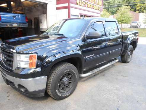2009 GMC SIERRA SLE 1500 CREW CAB 4X4 for sale in Pittsburgh, PA