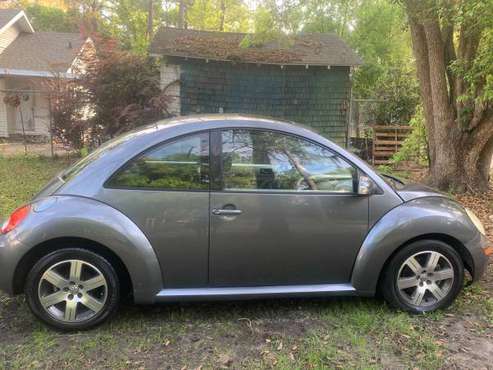Clean and Sporty Volkswagen Beetle for sale in Valdosta, GA