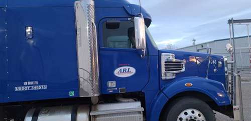 2013 Freightliner Coronado SD - cars & trucks - by owner - vehicle... for sale in Casper, WY