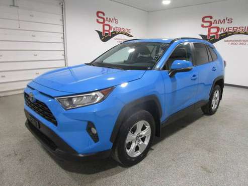 2020 TOYOTA RAV4 XLE AWD - - by dealer - vehicle for sale in Des Moines, IA
