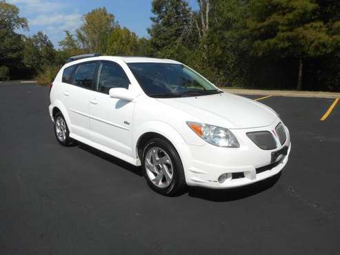 2008 PONTIAC VIBE / TRUE 1 OWNER CAR / LOADED / SUPER CLEAN! for sale in Highland Park, IL