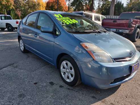 2007 toyota prius sharp - cars & trucks - by dealer - vehicle... for sale in Cedar Falls, IA