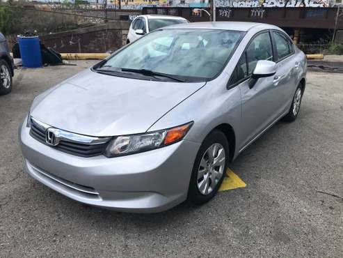 2012 HONDA CIVIC 4 dr IN EXCELLENT CONDITION ICE COLD AIR PRIVATE for sale in Philadelphia, NJ