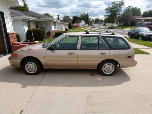 1998 Merc tracer wagon 71k mi for sale in New Holstein, WI