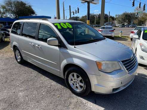 CHRYSLER TOWN & COUNTRY - cars & trucks - by dealer - vehicle... for sale in Gainesville, FL