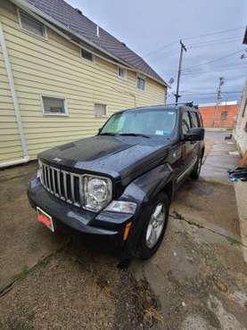 2010 JEEP LIBERTY LIMTED 4WD - cars & trucks - by owner - vehicle... for sale in Depew, NY