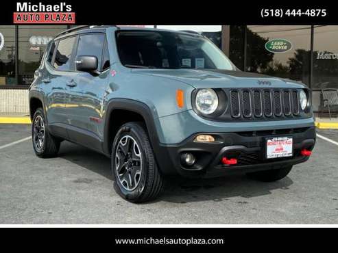 2016 Jeep Renegade Trailhawk 4x4 - cars & trucks - by dealer -... for sale in east greenbush, NY