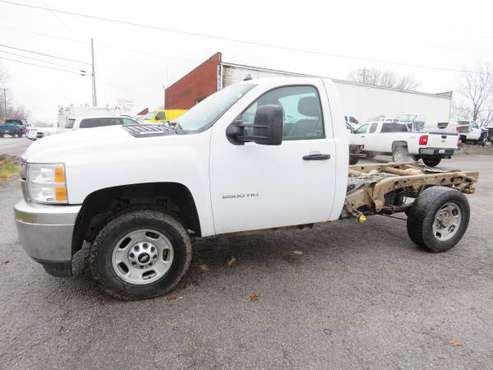 2012 Chevrolet Silverado 2500 HD 4X4 REG CAB 8FT CAB CHASSIS 6.0... for sale in Cynthiana, KY