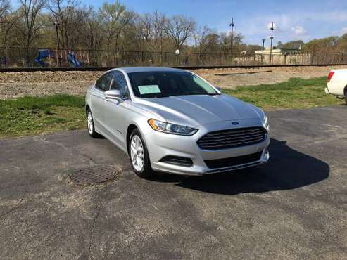 2014 ford fusion hybrid - - by dealer - vehicle for sale in Beloit, WI