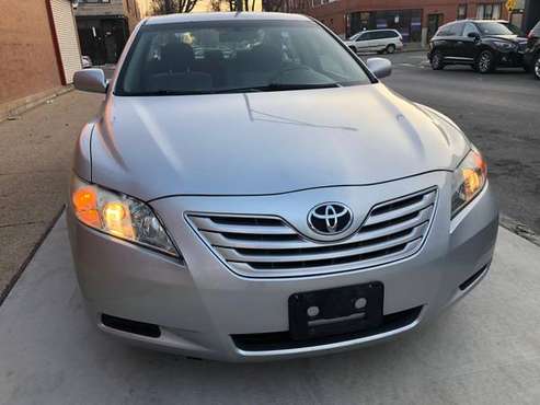 Toyota Camry LE 2007 - cars & trucks - by owner - vehicle automotive... for sale in Chicago, IL