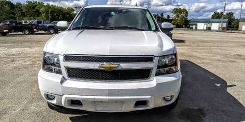 2011 Chevrolet Suburban LT - cars & trucks - by dealer - vehicle... for sale in Neenah, WI