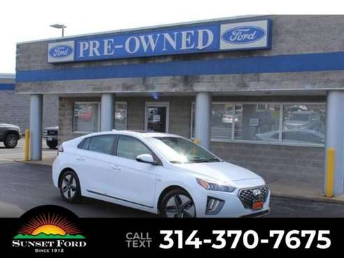 2020 Hyundai IONIQ Hybrid SEL - - by dealer - vehicle for sale in Saint Louis, MO