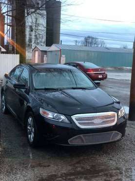 2011 Ford Taurus SEL AWD for sale in Alger, OH