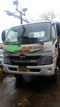 Hino 195 Tow Truck for Sale - cars & trucks - by owner - vehicle... for sale in South Ozone Park, NY