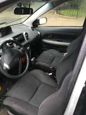 2005 Toyota Scion - cars & trucks - by owner - vehicle automotive sale for sale in Brooklyn, NY