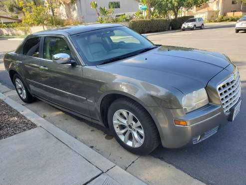 2010 CHRYSLER 300 WP Signature Series CLEAN TITLE REVERSE CAMERA -... for sale in San Diego, CA
