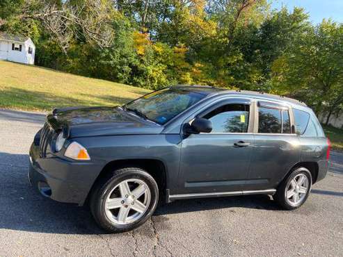 Jeep Compass 5spd 4cyl 120k - cars & trucks - by dealer - vehicle... for sale in Albany, NY