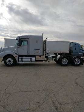 freightliner columbia - cars & trucks - by owner - vehicle... for sale in Rockford, IL