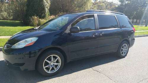 2006 Toyota sienna le only 80k for sale in Toms River, NJ