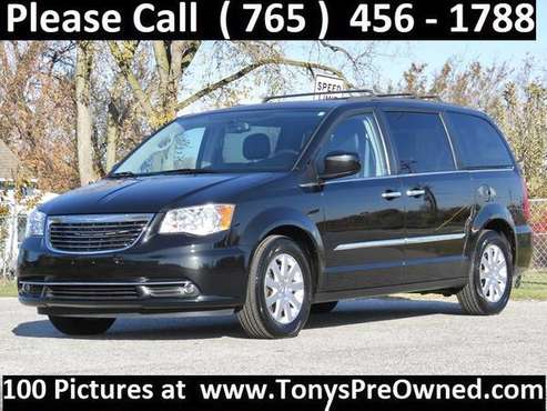 2014 CHRYSLER TOWN & COUNTRY ~~~~~~~ 37,000 Miles ~~~~~~~... for sale in Kokomo, KY