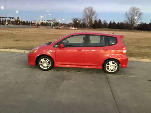 2007 Honda Fit - cars & trucks - by owner - vehicle automotive sale for sale in Manvel, ND