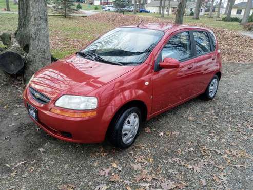 *LOW MILEAGE* 2007 CHEVY AVEO LS - cars & trucks - by owner -... for sale in Fort Wayne, IN