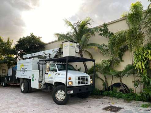 Bucket Boom Truck - cars & trucks - by owner - vehicle automotive sale for sale in Fort Lauderdale, FL