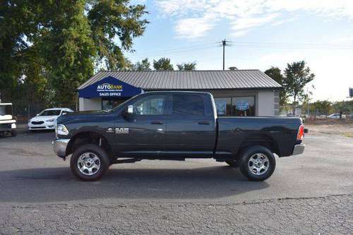 2015 RAM 2500 TRADESMAN CREW CAB 4X4 - EZ FINANCING! FAST APPROVALS! for sale in Greenville, SC