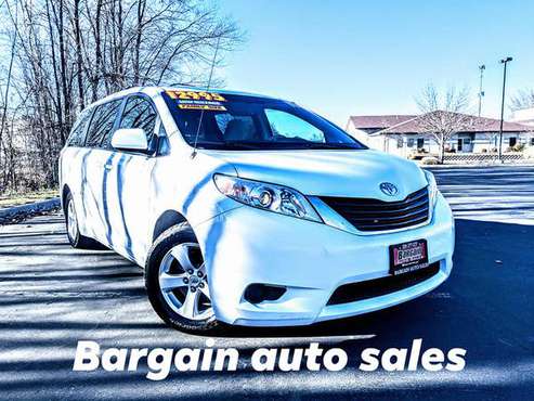 ☀️2011 Toyota Sienna LE☀️LOW MILES☀️Family Sized☀️Extra Clean☀ -... for sale in Garden City, ID