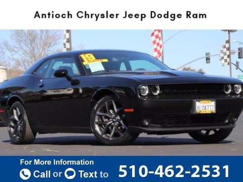 2019 Dodge Challenger SXT coupe Pitch Black Clearcoat - cars & for sale in Antioch, CA