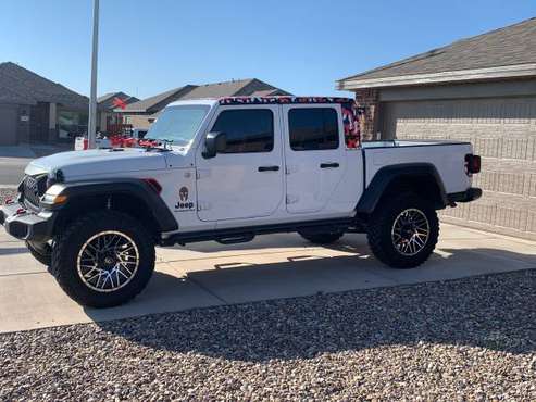 "MUST SEE" Customized 2020 Jeep Gladiator - cars & trucks - by owner... for sale in Odessa, TX