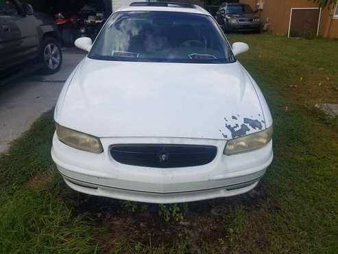 1997 buick regal for sale $1000 for sale in Oneco, FL